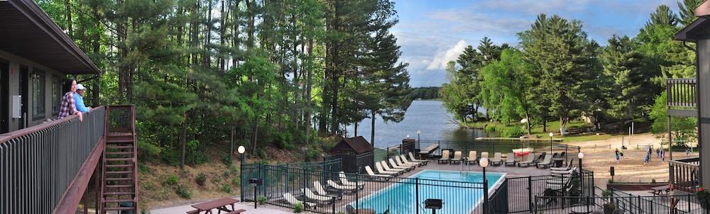 Bakers Sunset Bay Resort Lake Delton Екстериор снимка