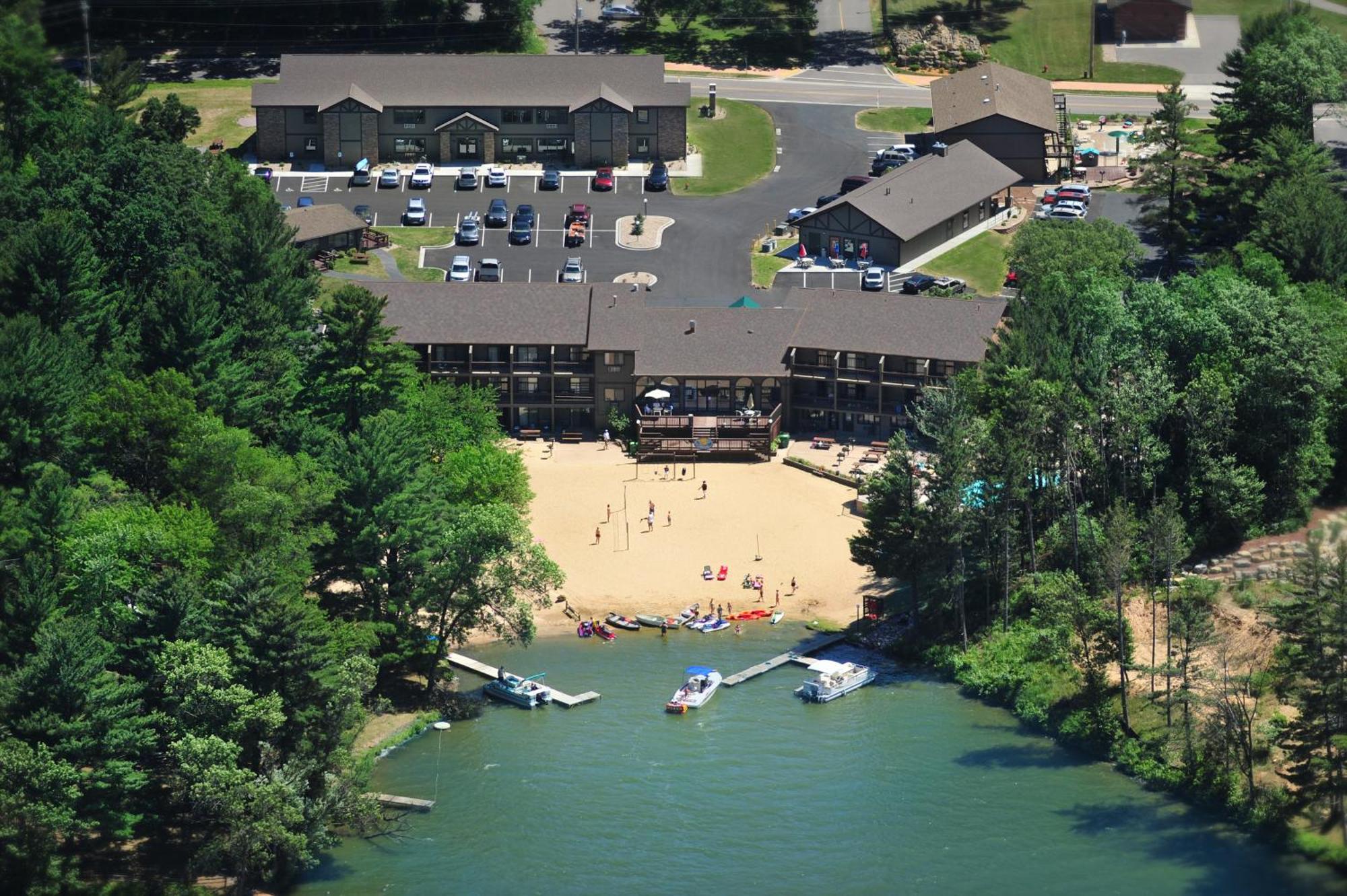 Bakers Sunset Bay Resort Lake Delton Екстериор снимка