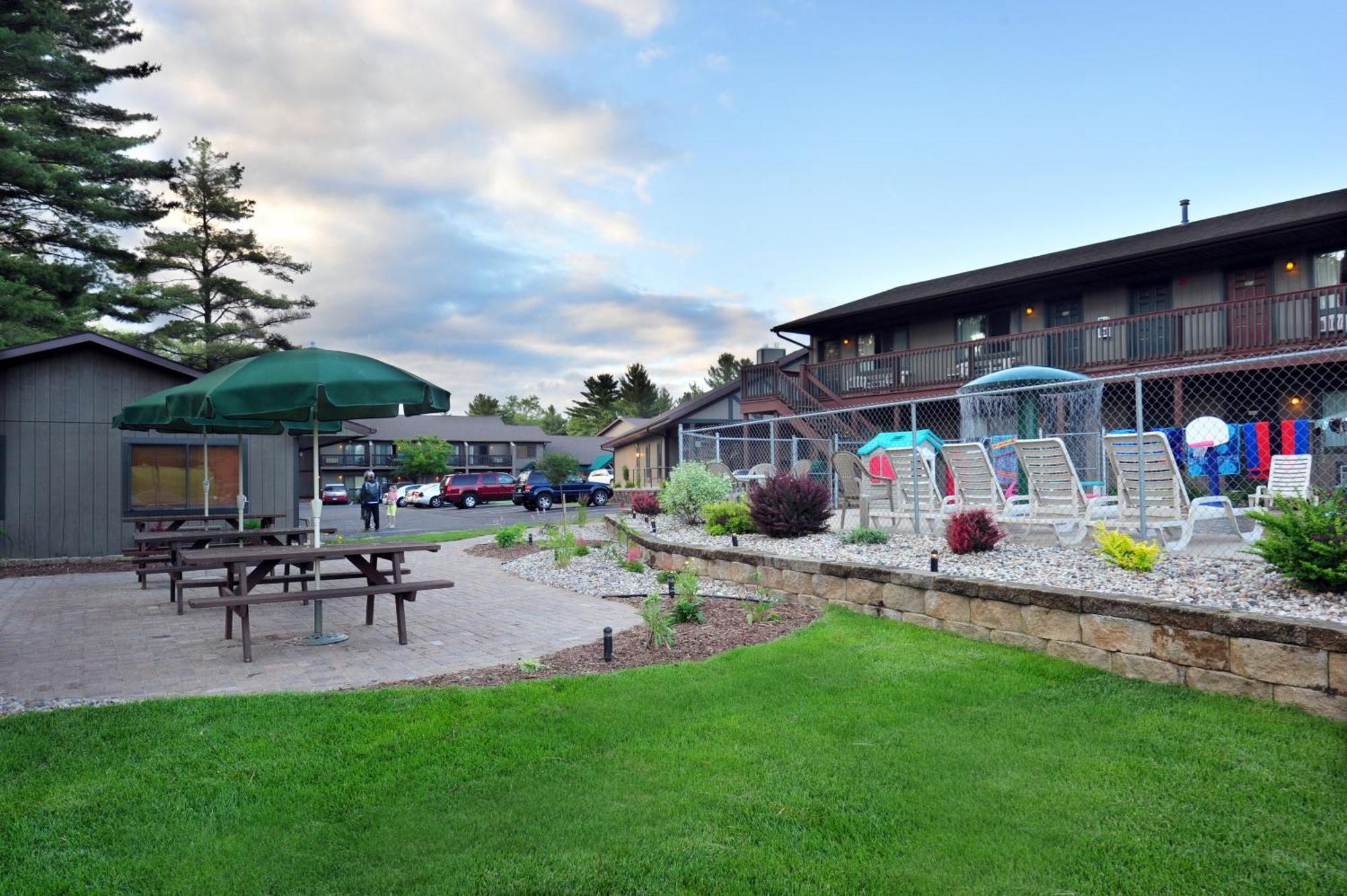Bakers Sunset Bay Resort Lake Delton Екстериор снимка