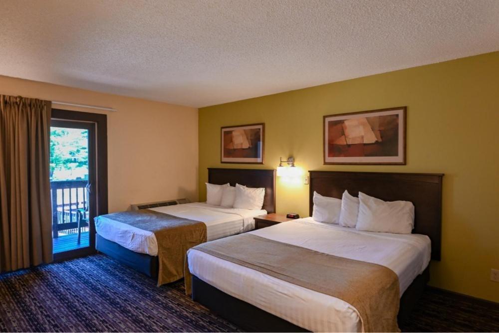 Bakers Sunset Bay Resort Lake Delton Екстериор снимка