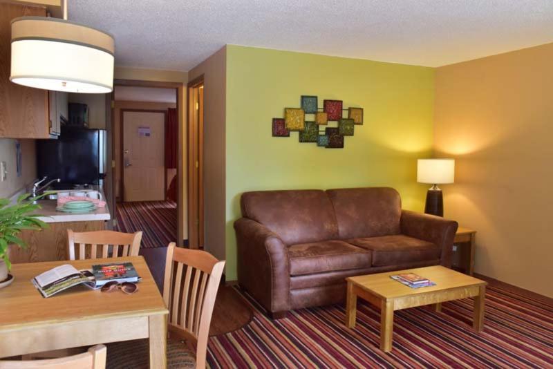 Bakers Sunset Bay Resort Lake Delton Екстериор снимка